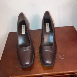 Brown day to office all leader shoes